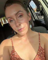 Alt Image